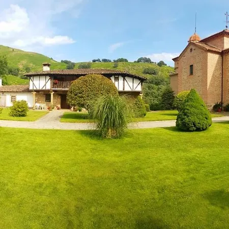 La Senda De Gredos Candeleda